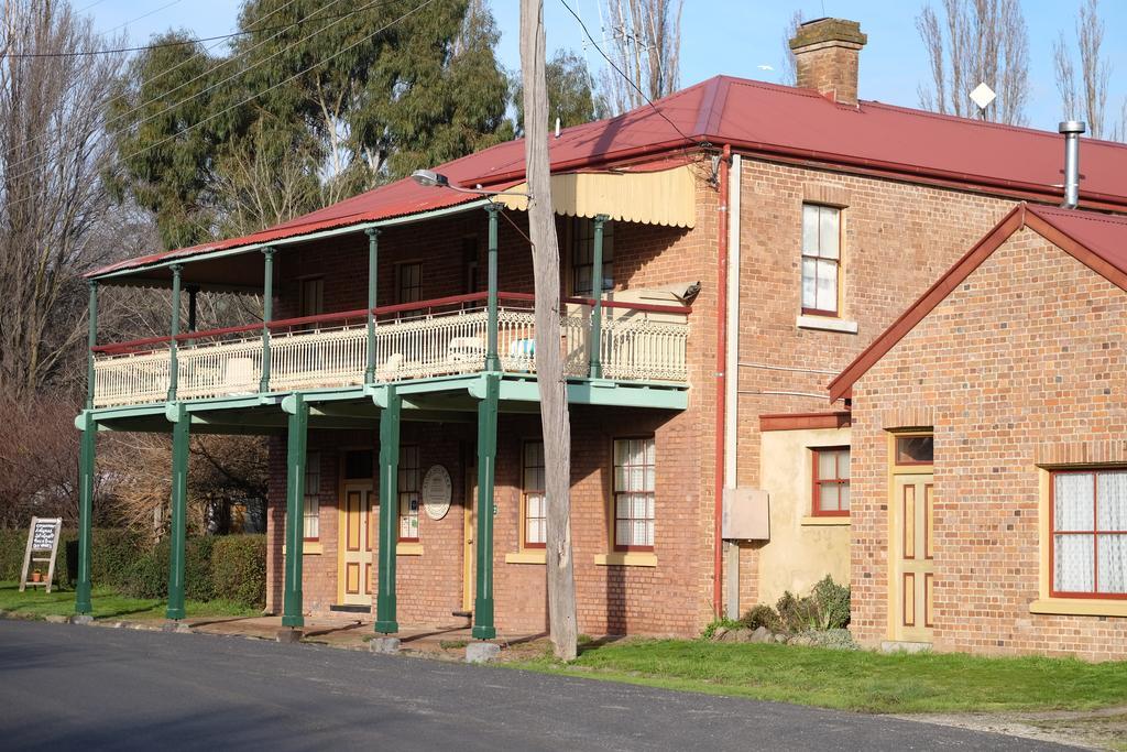 Stoke House Bed & Breakfast Carcoar Екстериор снимка